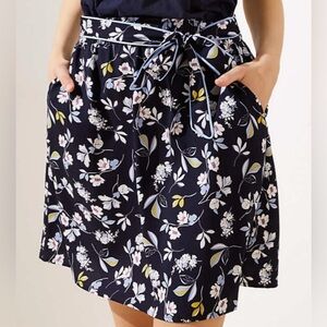 Loft Floral Mini Skirt Large Navy & White  Elastic Waist Pockets Tie Belt Detail